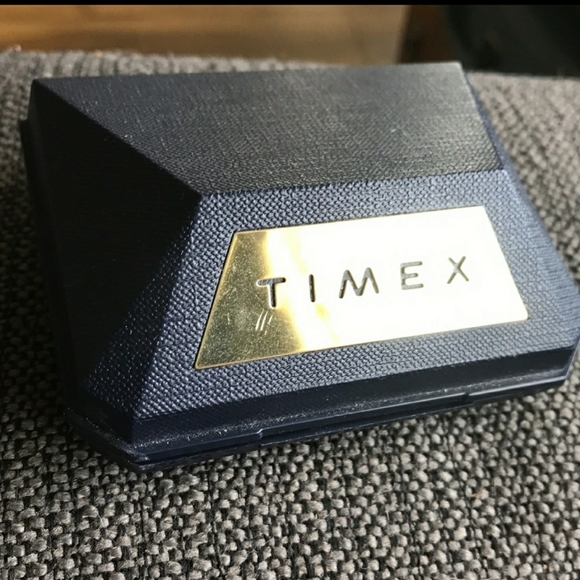 Timex Swing A Ling Bracelet Watch - Picture 5 of 5